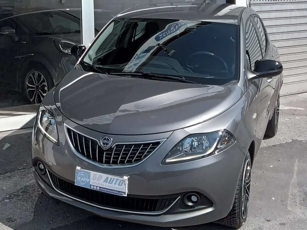 Photo 1 : Lancia Ypsilon 2023 Hybride