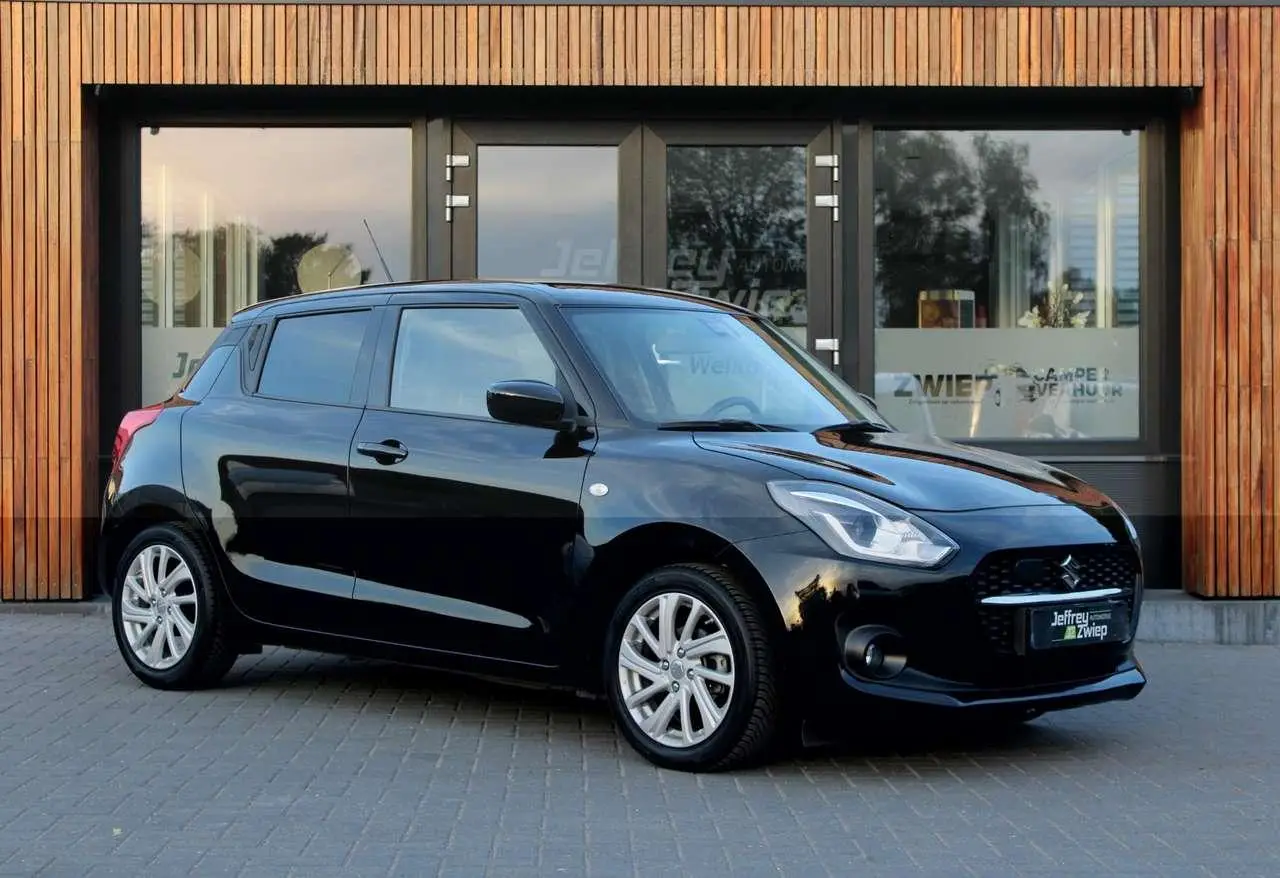 Photo 1 : Suzuki Swift 2022 Hybride