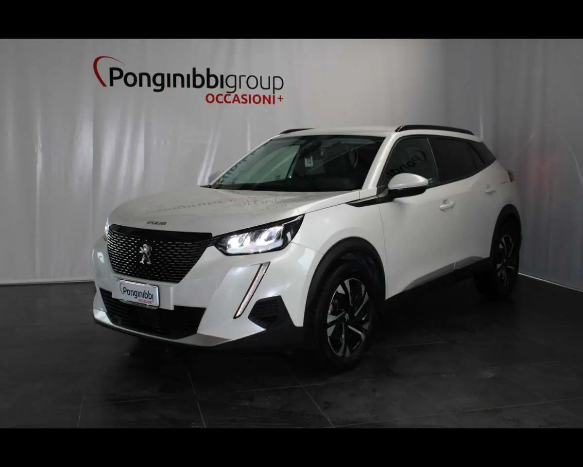 Photo 1 : Peugeot 2008 2020 Essence