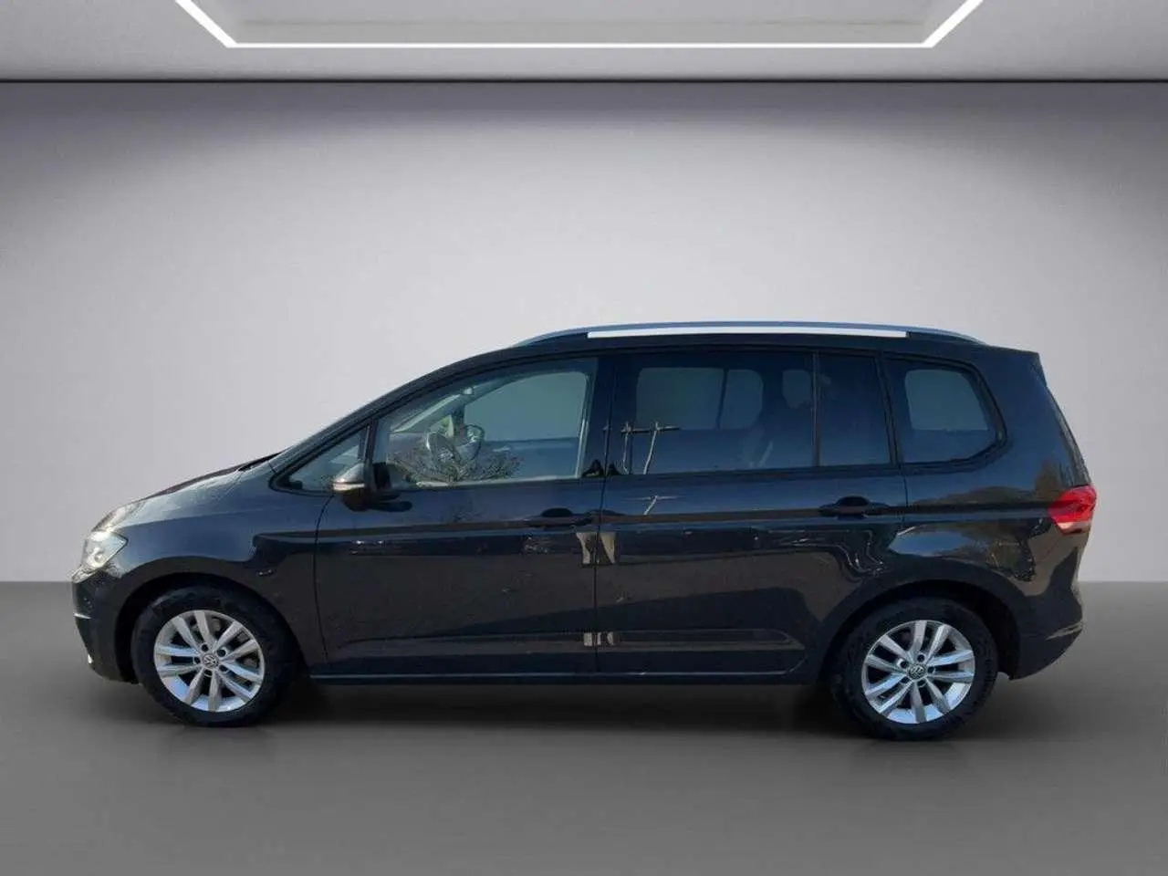 Photo 1 : Volkswagen Touran 2016 Essence