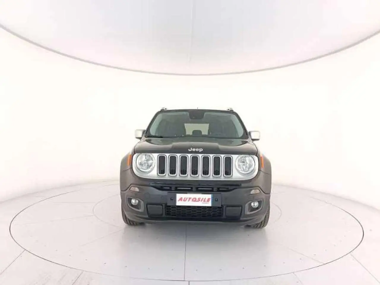 Photo 1 : Jeep Renegade 2016 Diesel