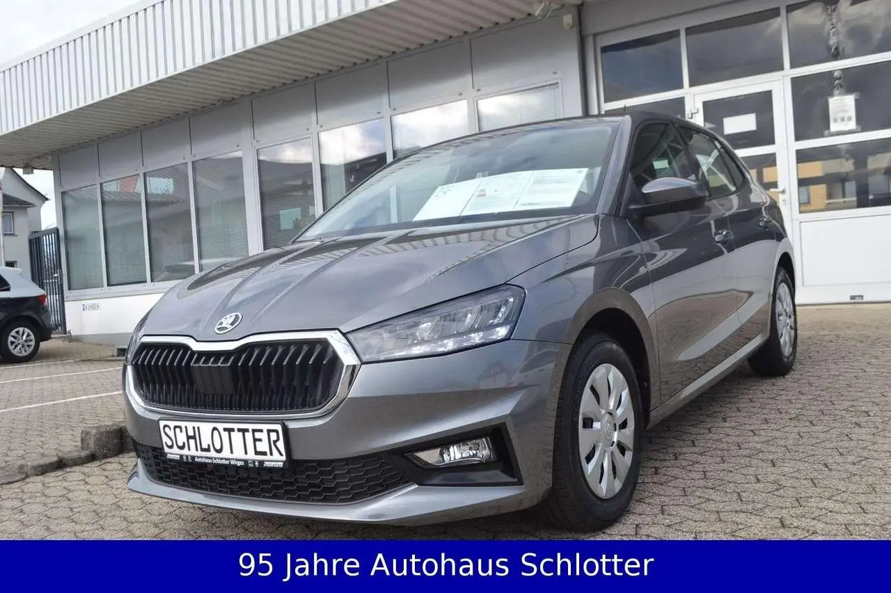 Photo 1 : Skoda Fabia 2024 Petrol