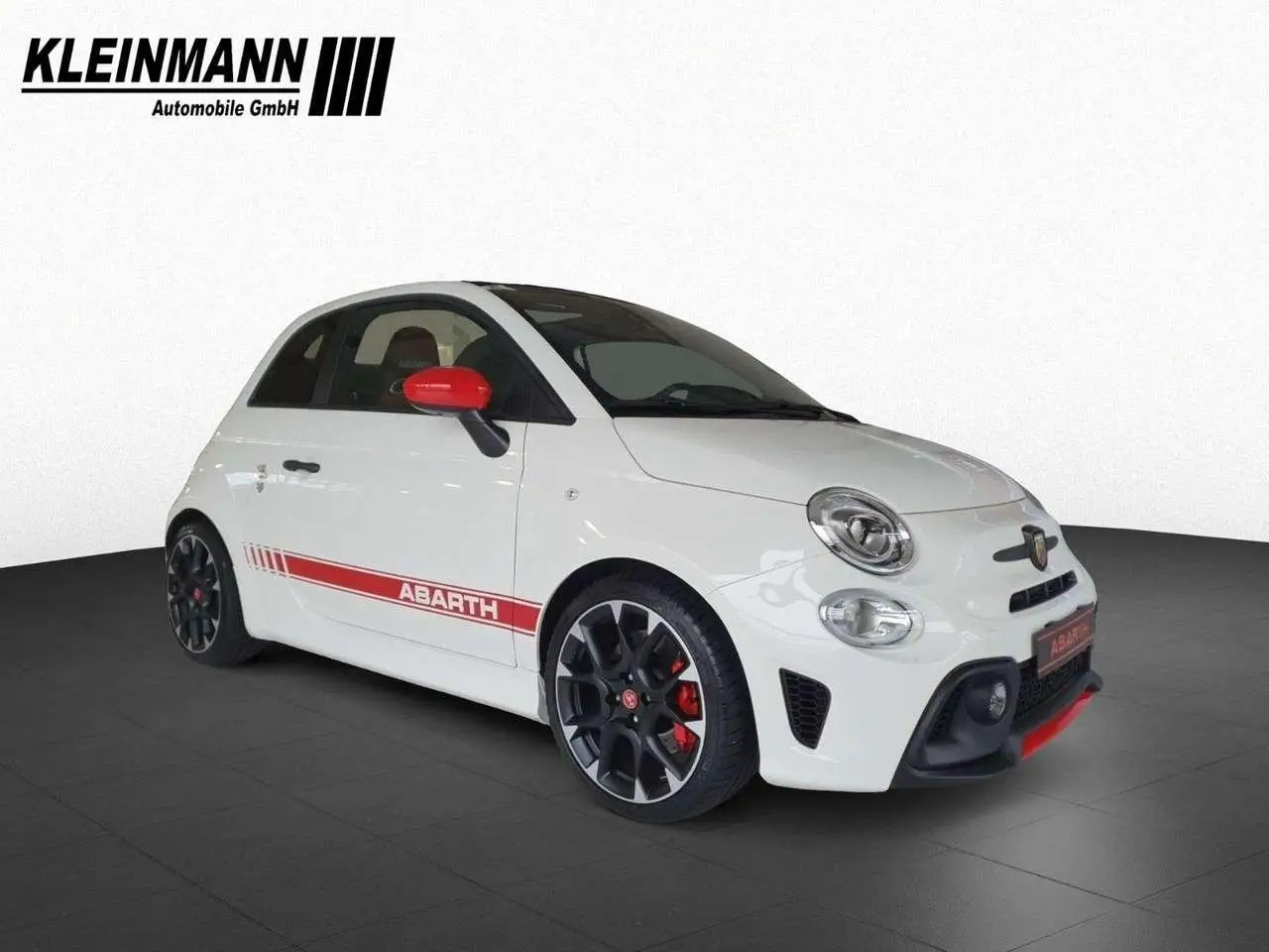 Photo 1 : Abarth 595 2021 Essence