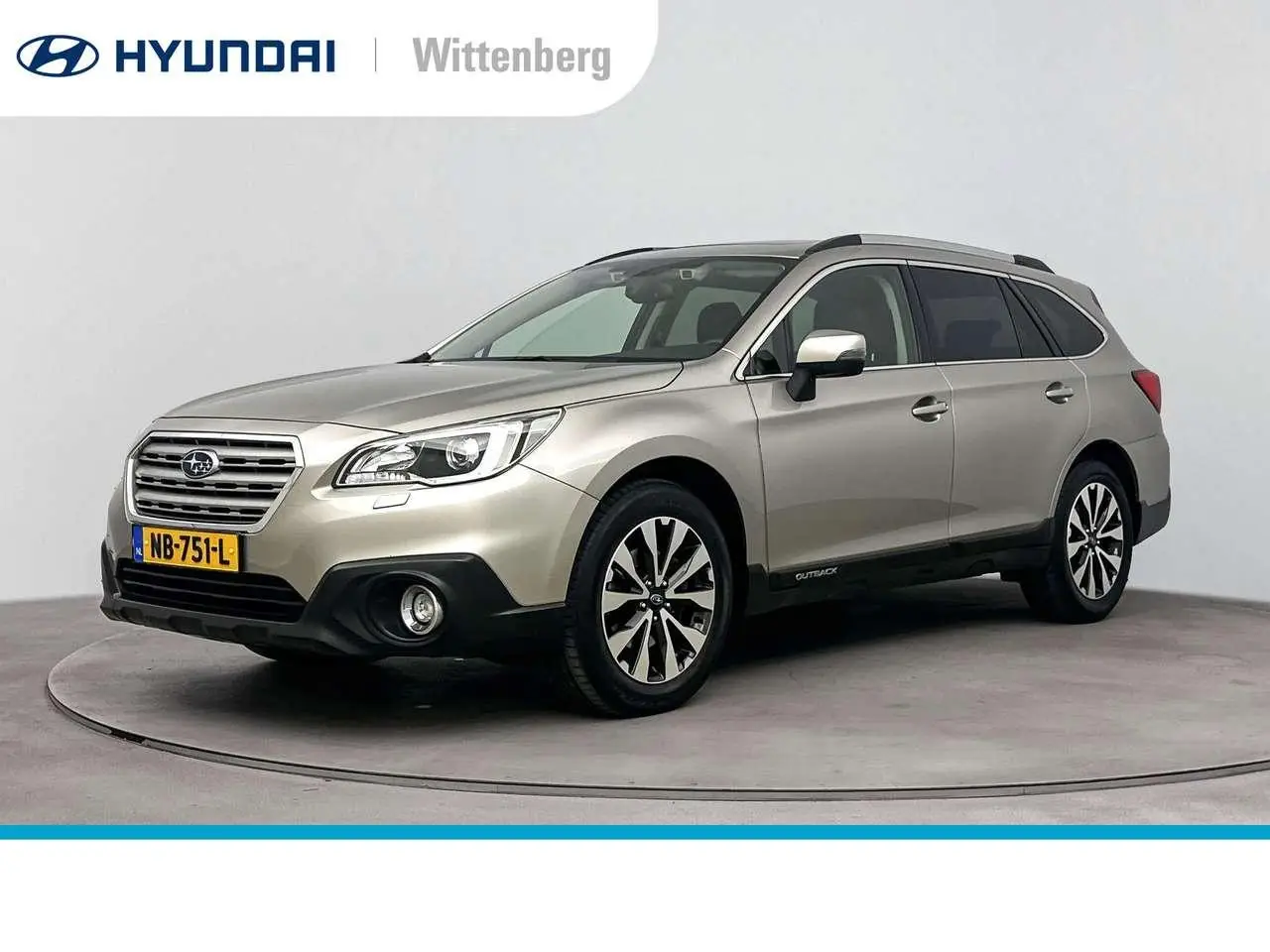 Photo 1 : Subaru Outback 2017 Essence