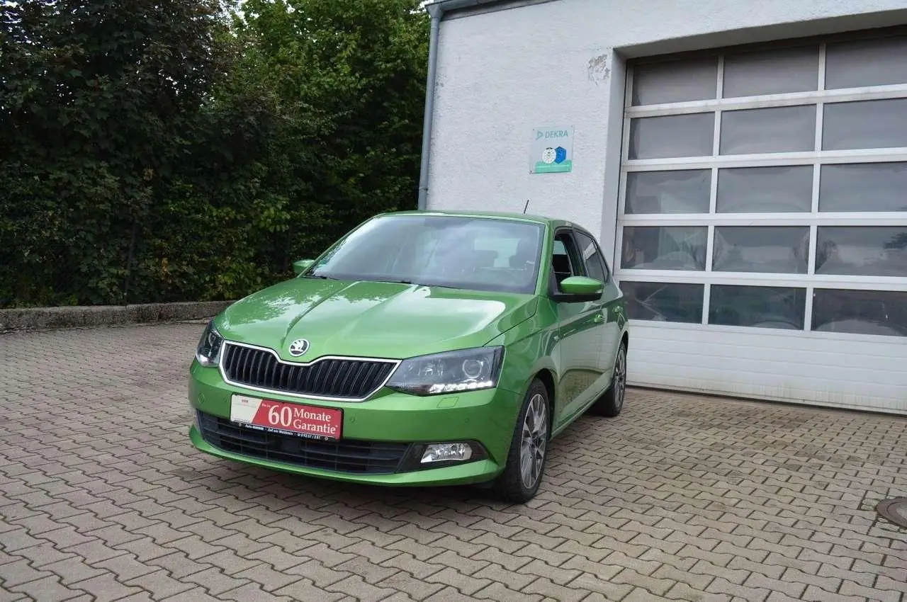 Photo 1 : Skoda Fabia 2018 Petrol