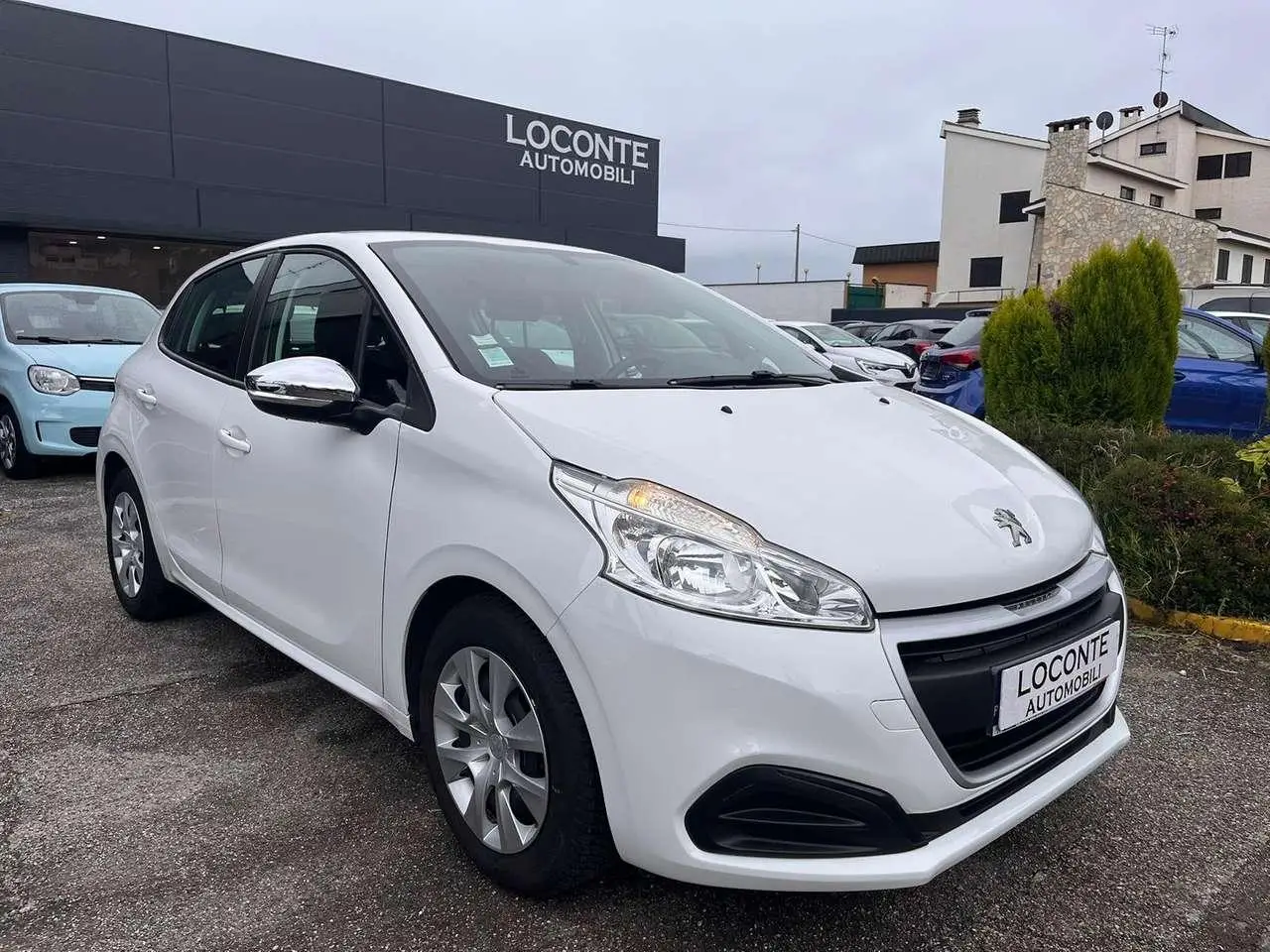 Photo 1 : Peugeot 208 2018 Essence