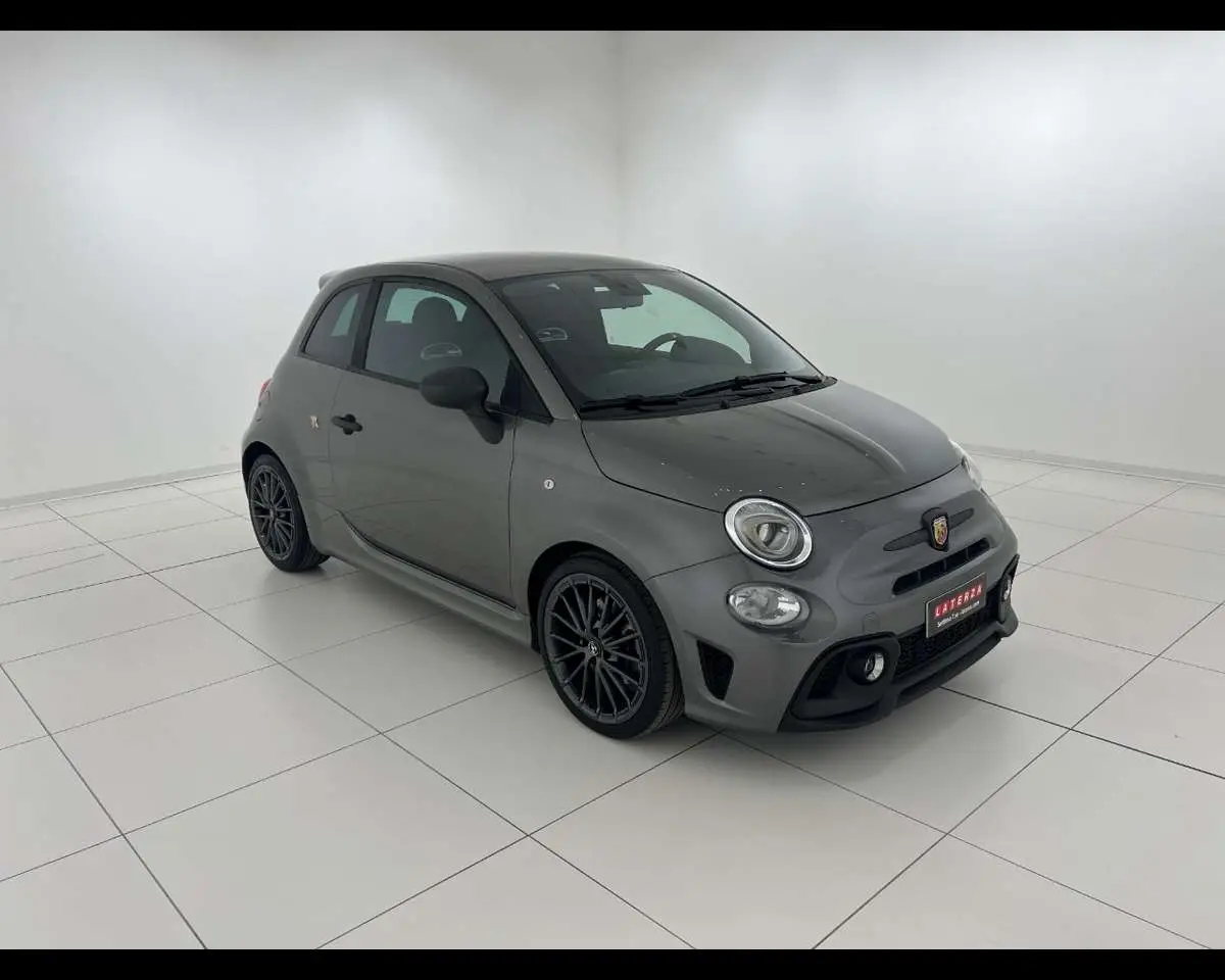 Photo 1 : Abarth 595 2023 Essence