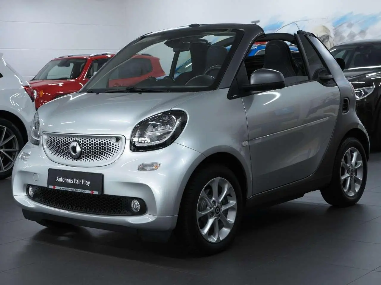 Photo 1 : Smart Fortwo 2019 Petrol