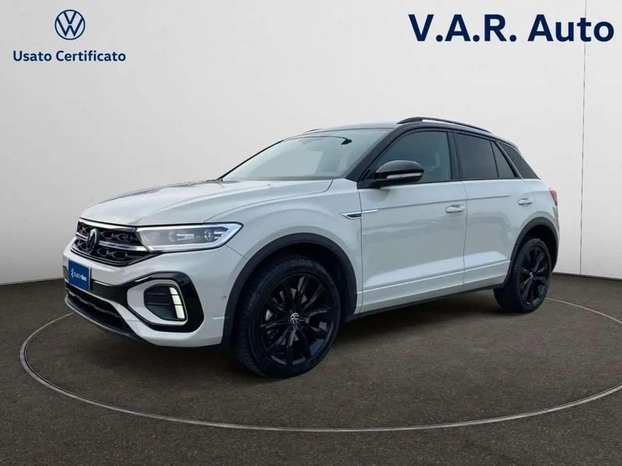 Photo 1 : Volkswagen T-roc 2023 Diesel