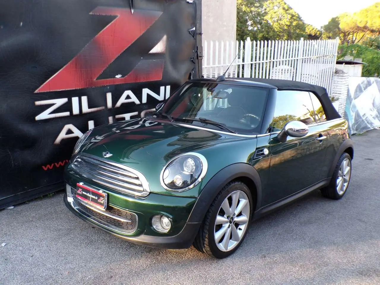 Photo 1 : Mini Cooper 2015 Diesel