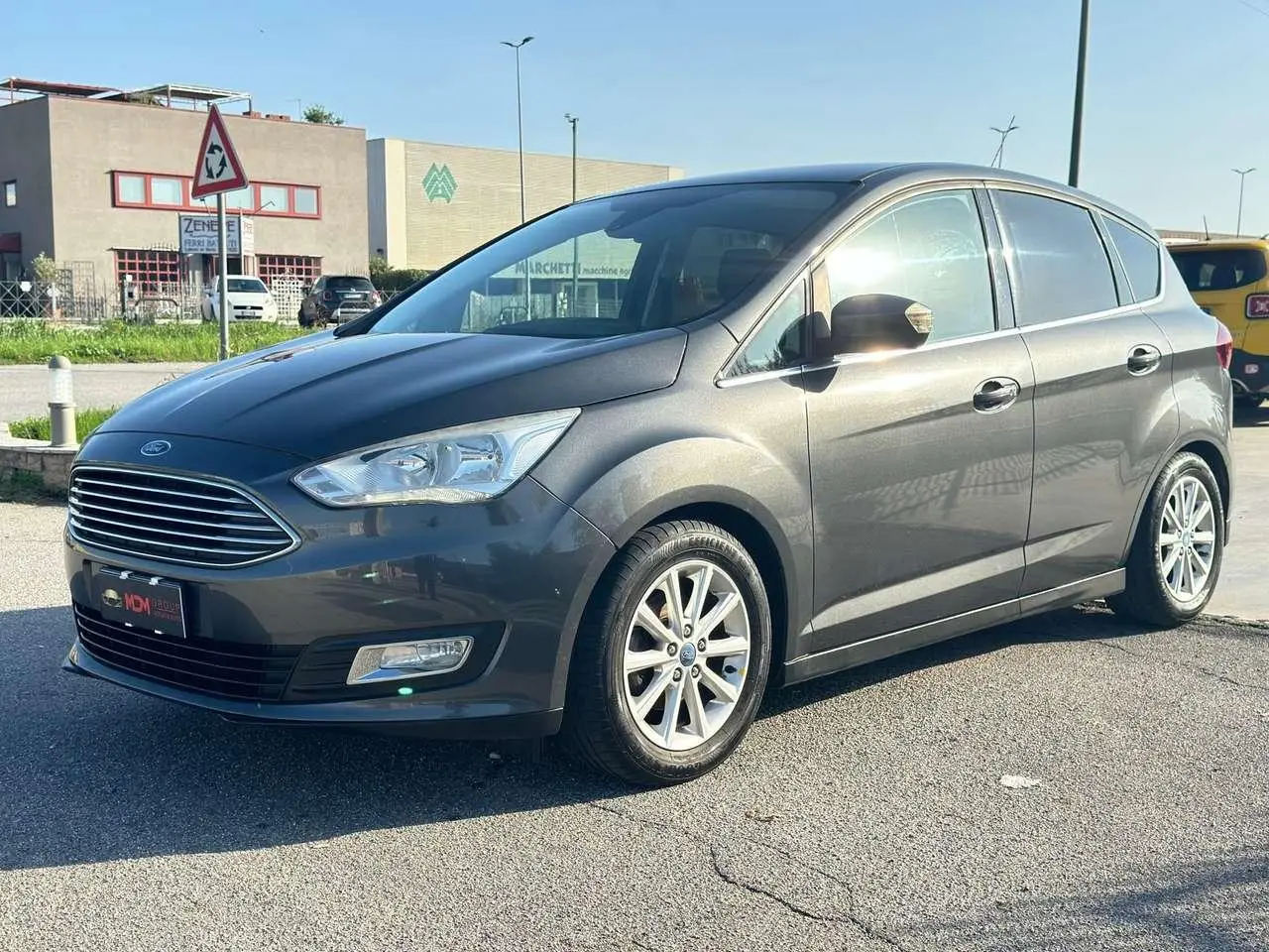 Photo 1 : Ford C-max 2015 LPG