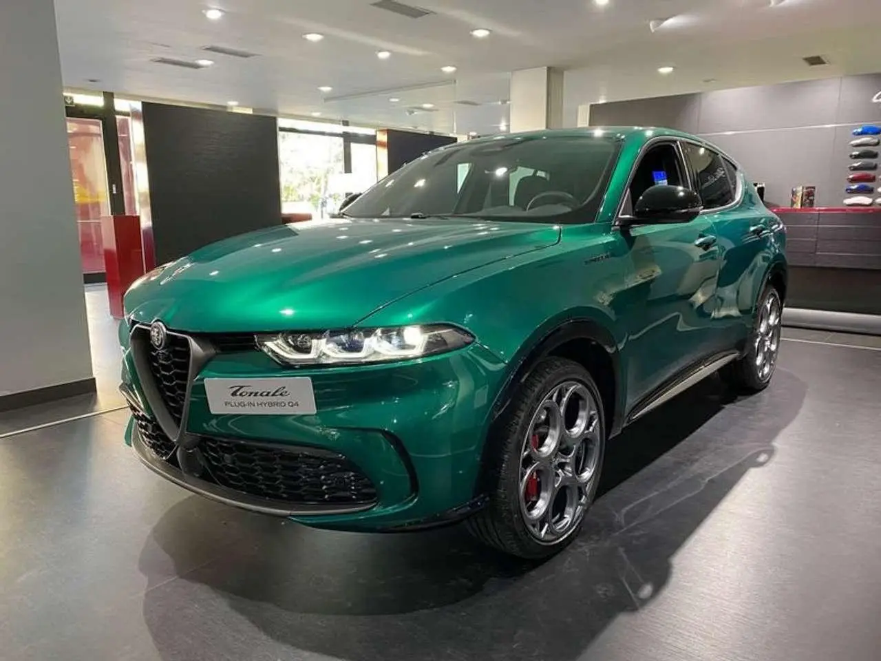 Photo 1 : Alfa Romeo Tonale 2024 Hybride