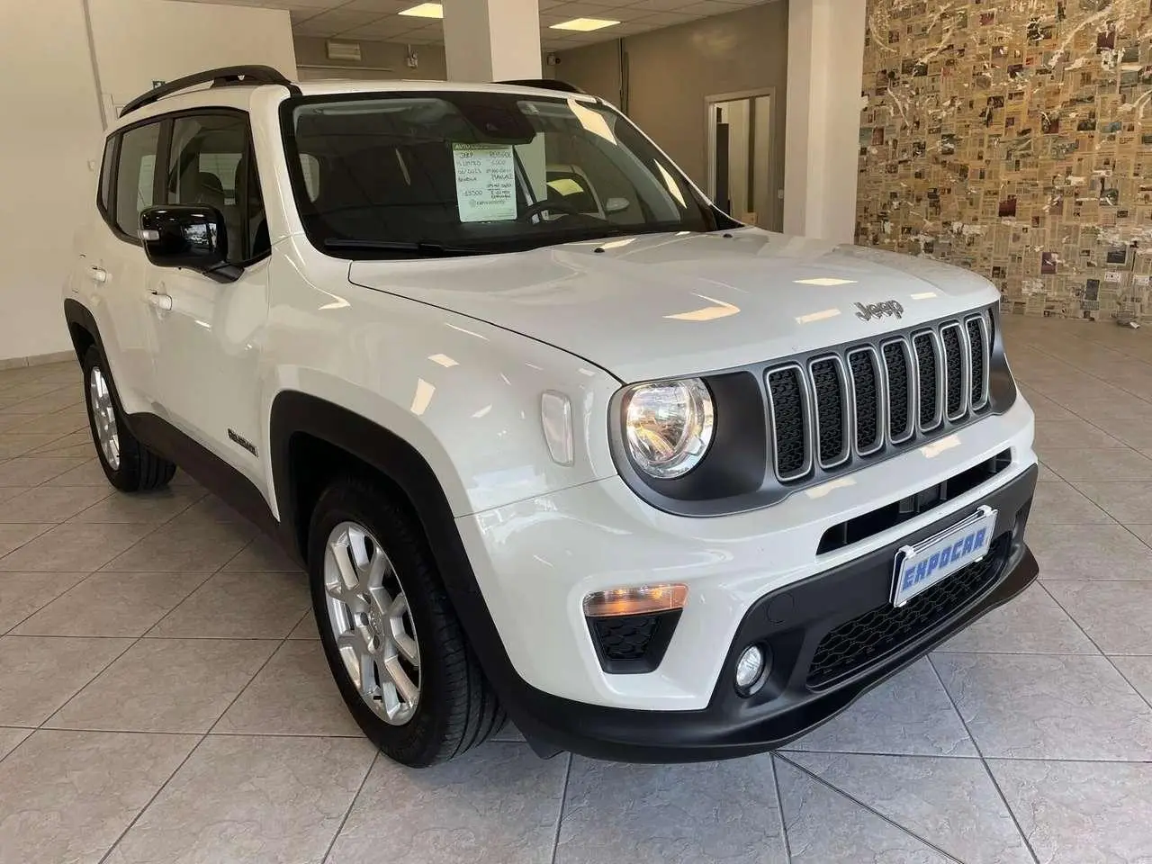 Photo 1 : Jeep Renegade 2023 Petrol