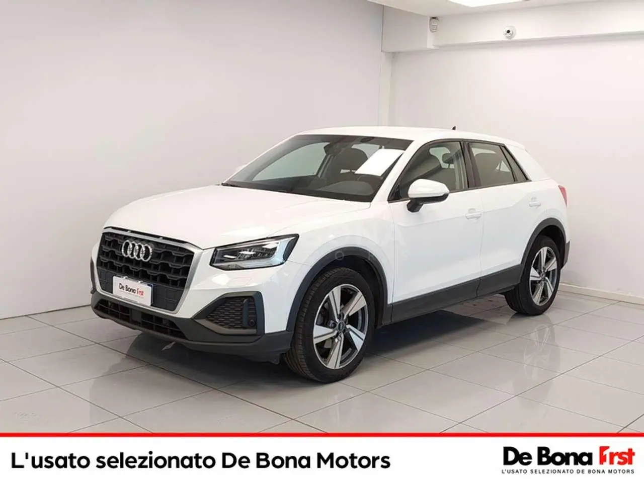 Photo 1 : Audi Q2 2021 Petrol