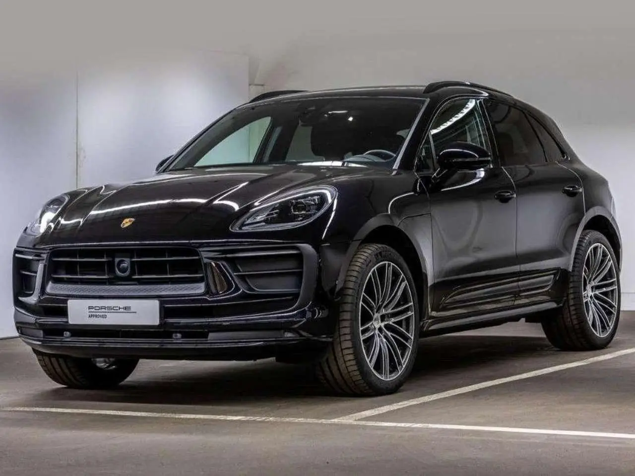 Photo 1 : Porsche Macan 2023 Essence