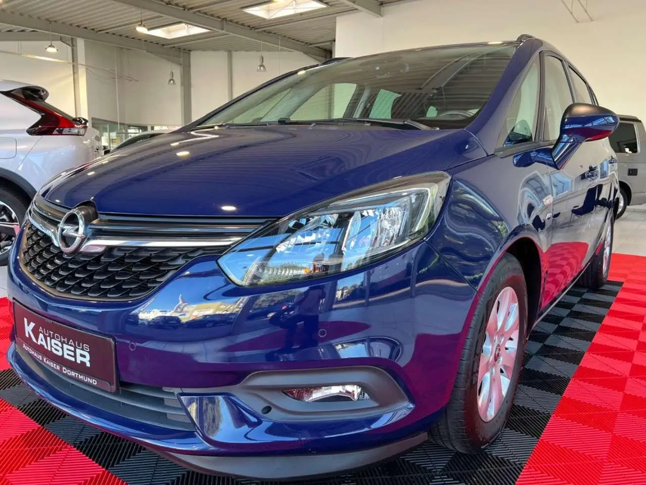 Photo 1 : Opel Zafira 2016 Essence