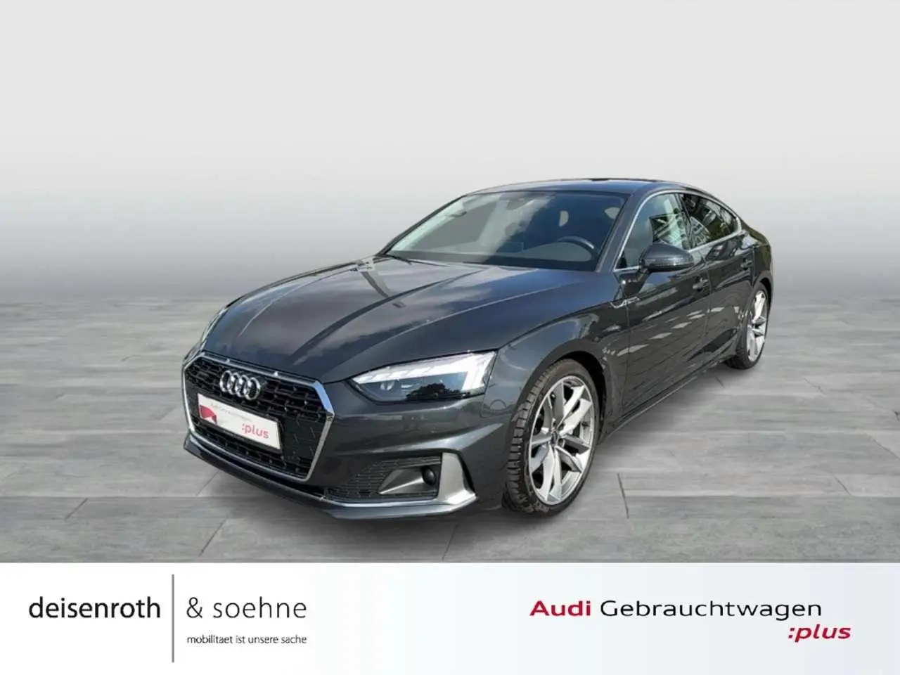 Photo 1 : Audi A5 2022 Essence