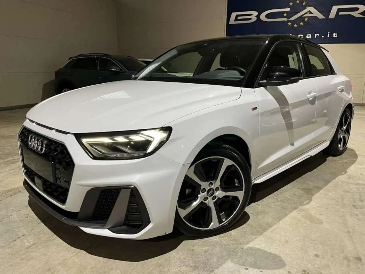 Photo 1 : Audi A1 2023 Petrol