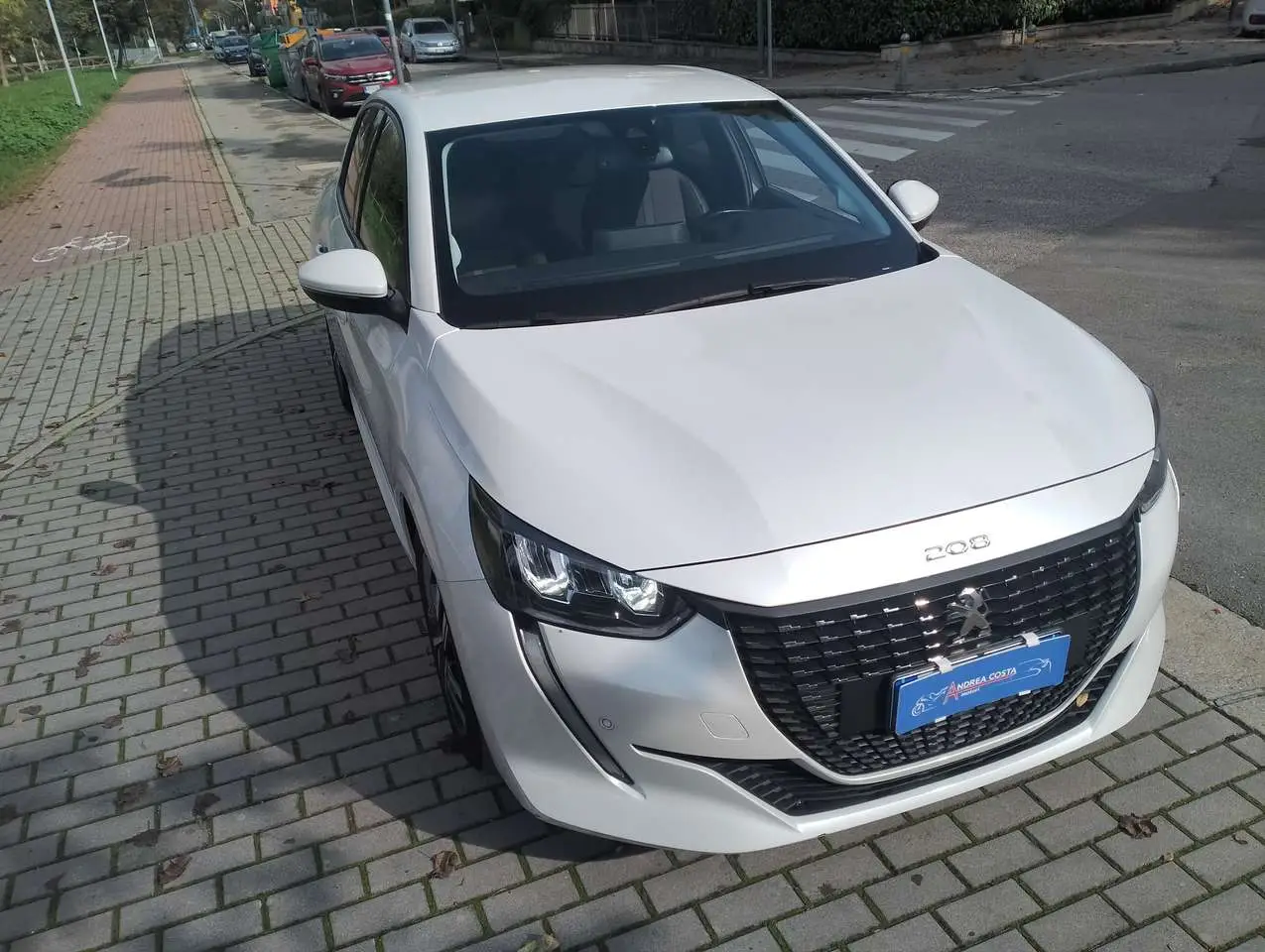 Photo 1 : Peugeot 208 2020 Petrol