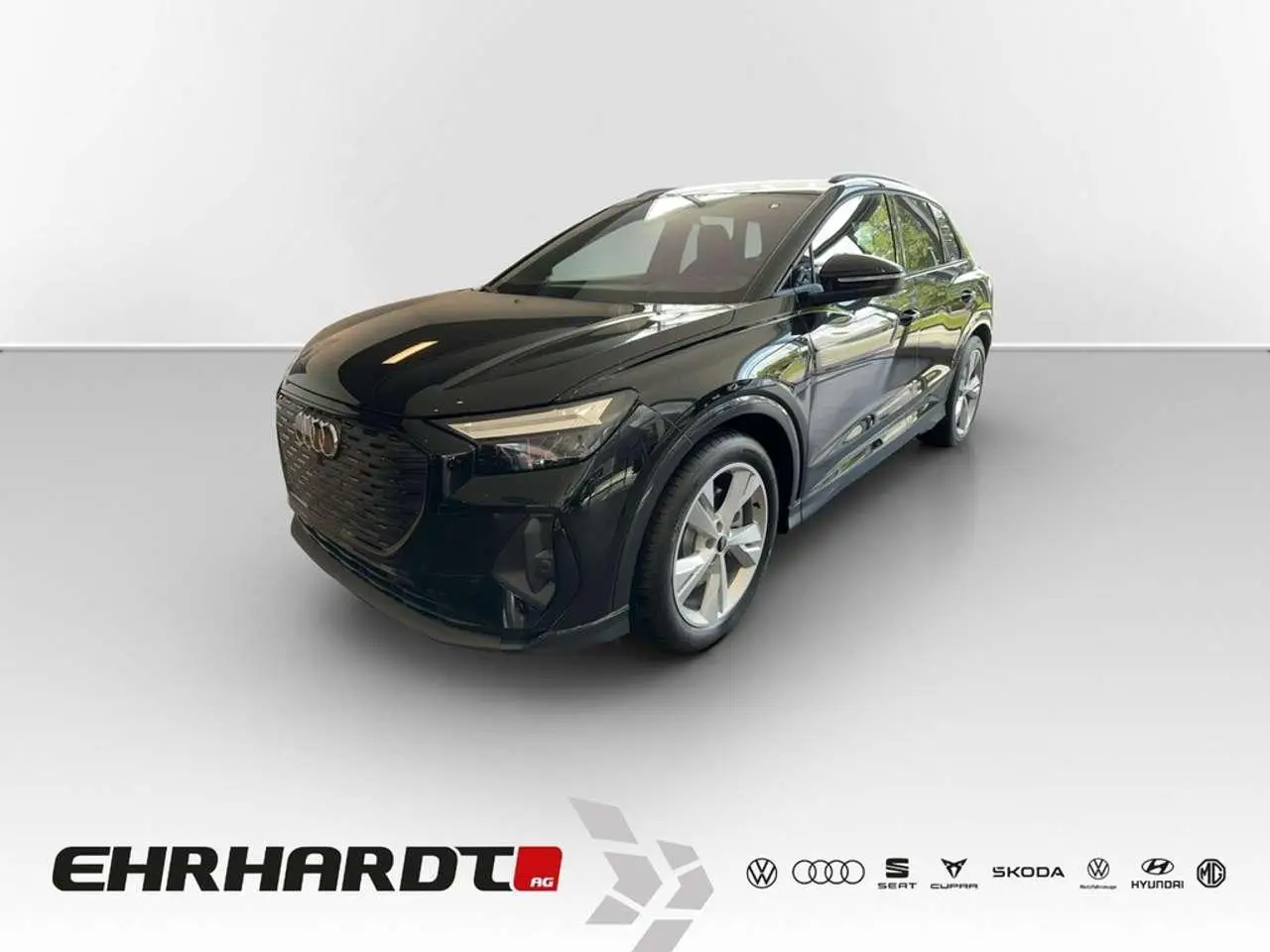 Photo 1 : Audi Q4 2024 Électrique