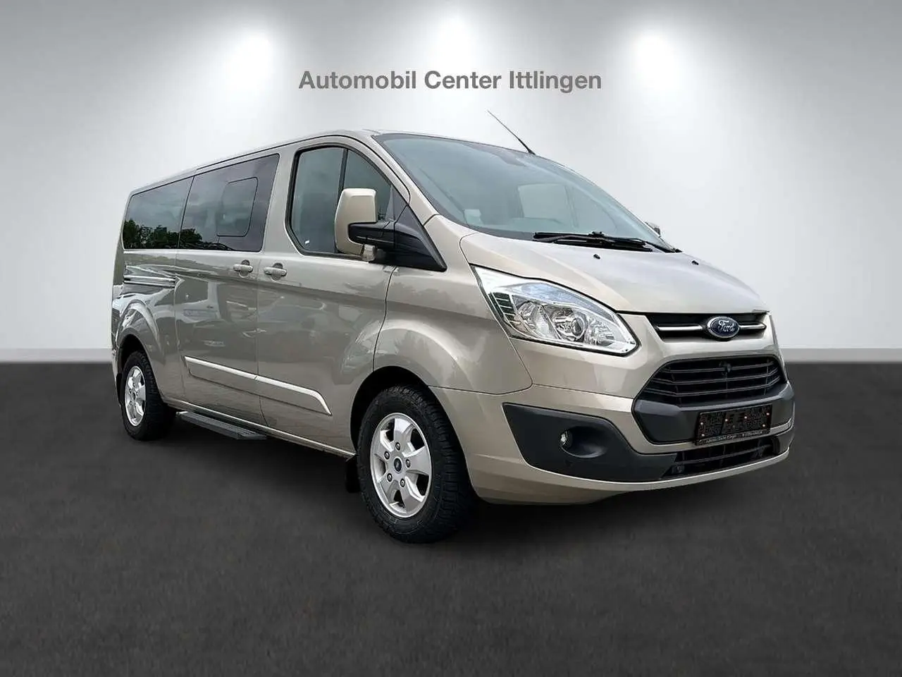 Photo 1 : Ford Tourneo 2015 Diesel