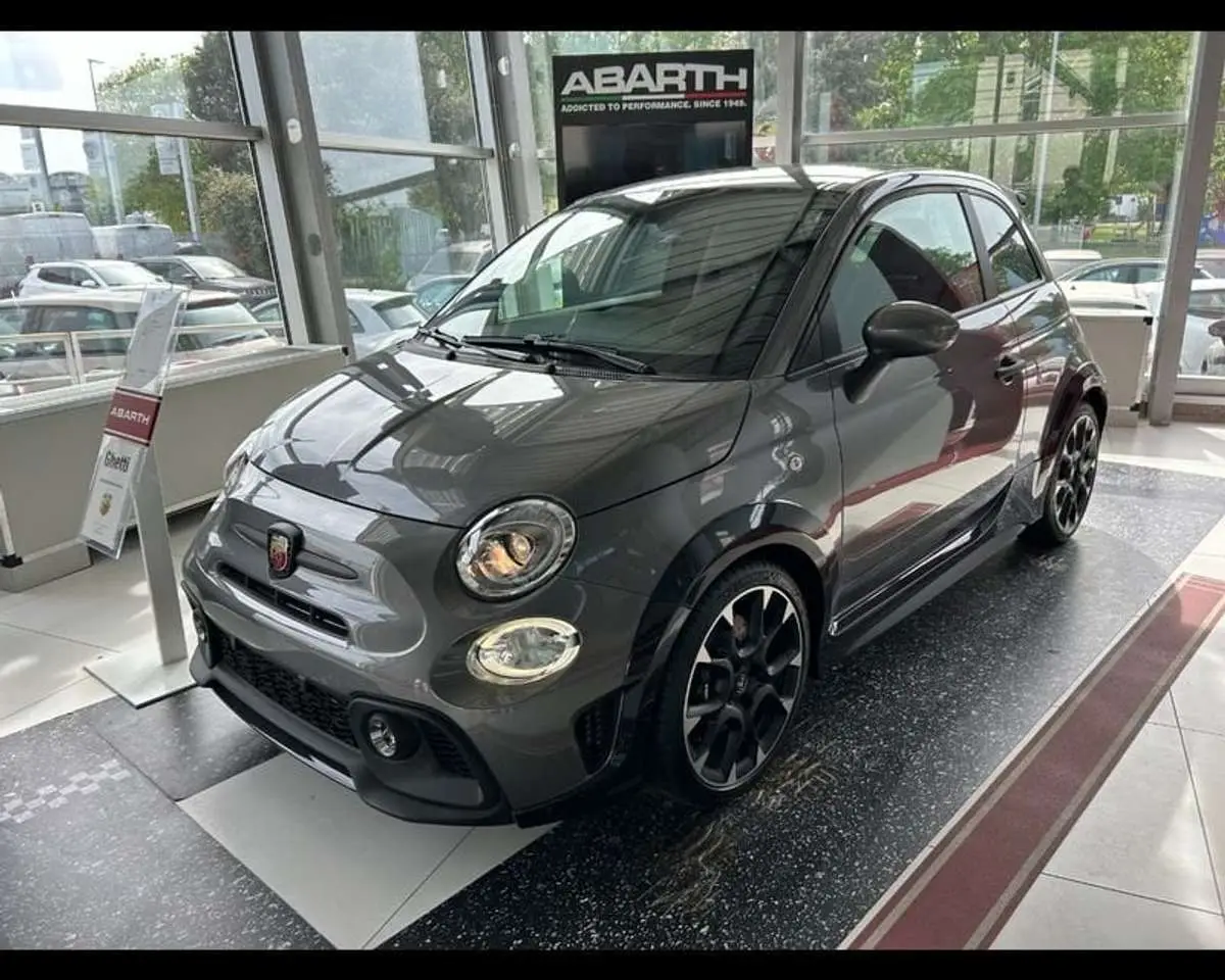 Photo 1 : Fiat 500 2023 Essence