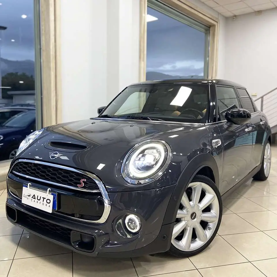 Photo 1 : Mini Cooper 2020 Essence