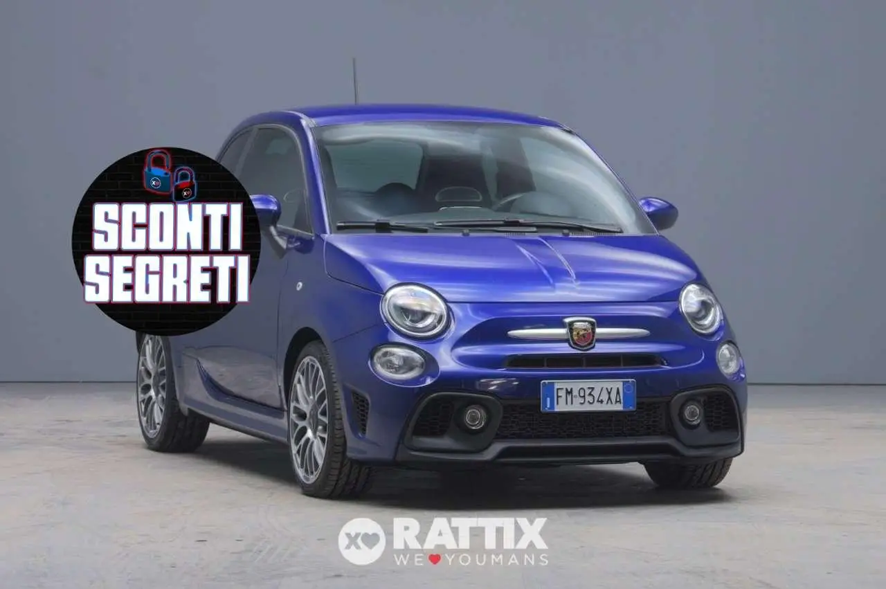 Photo 1 : Abarth 595 2018 Petrol