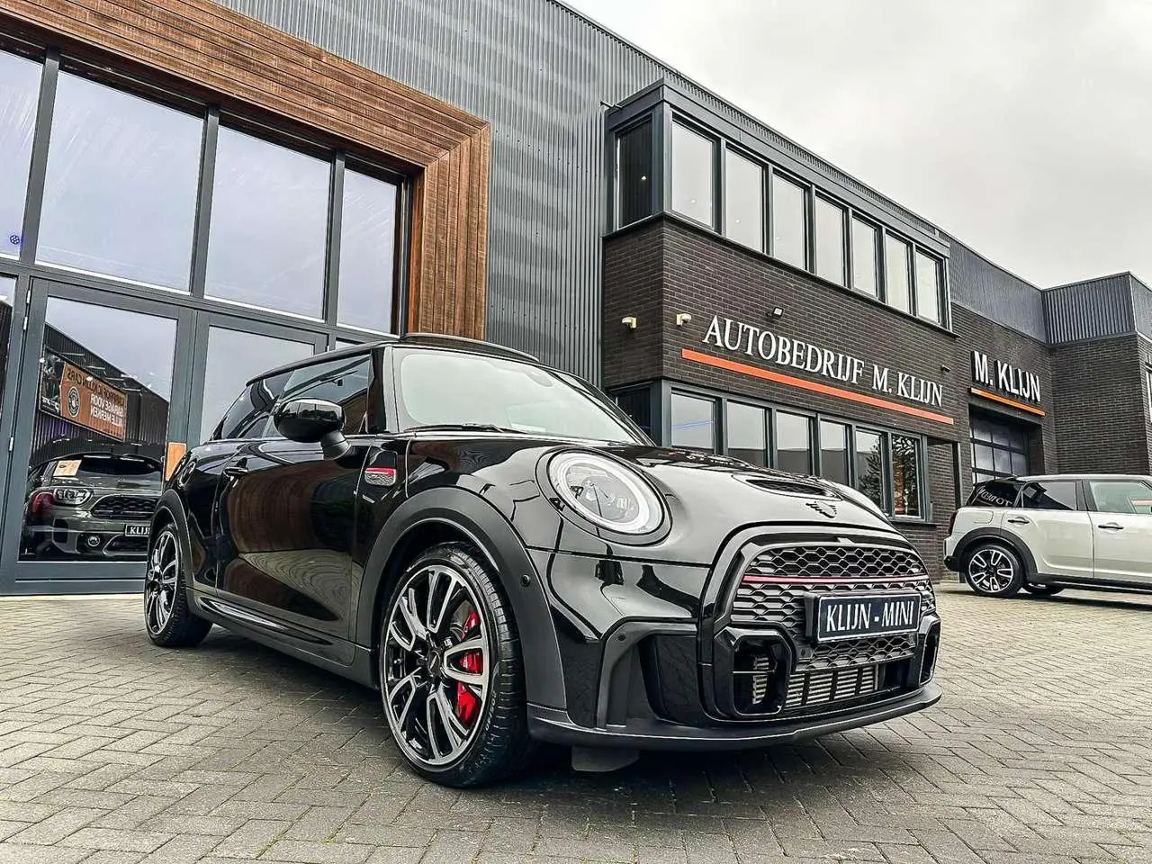 Photo 1 : Mini John Cooper Works 2022 Essence