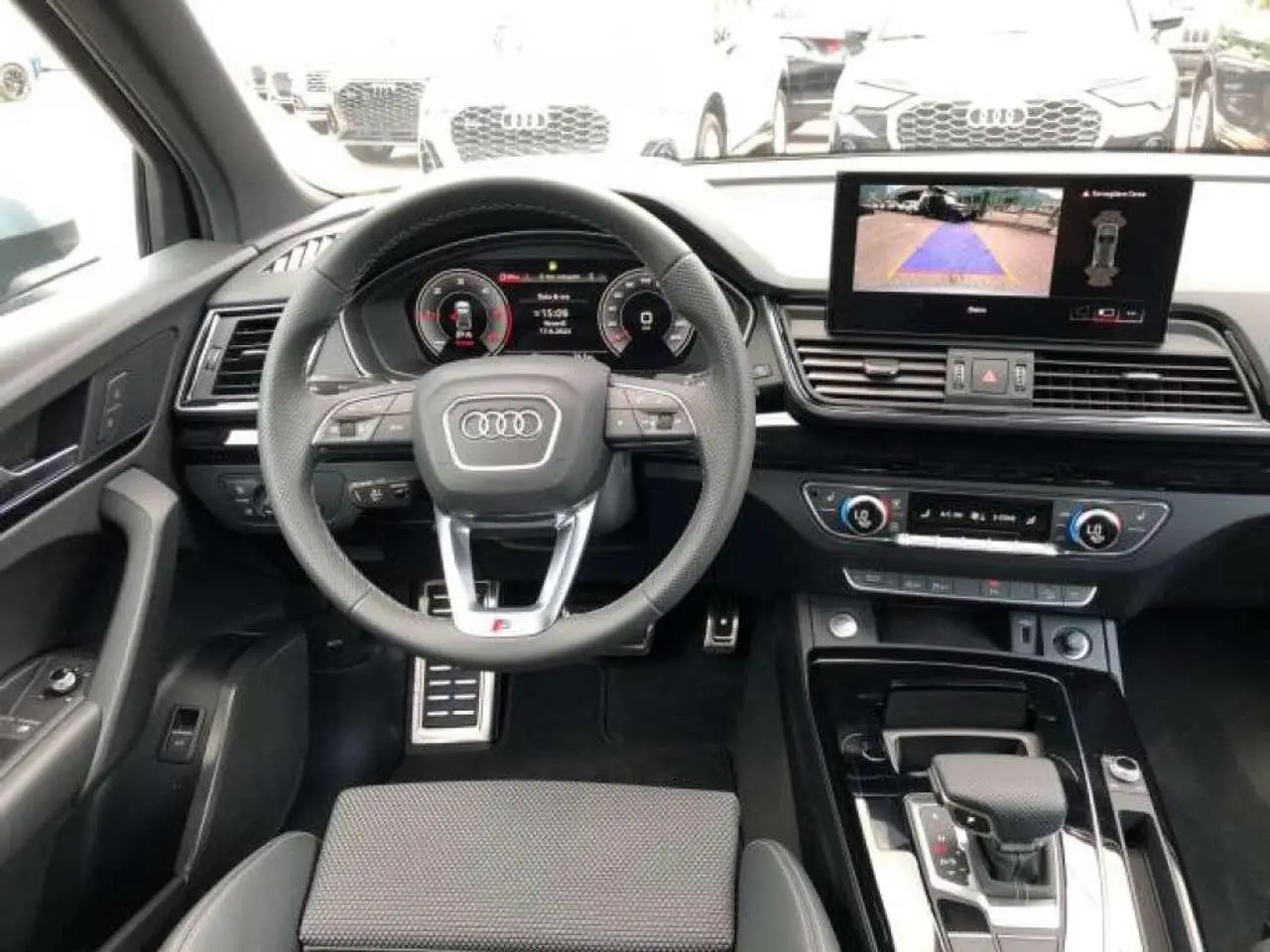 Photo 1 : Audi Q5 2021 Hybrid