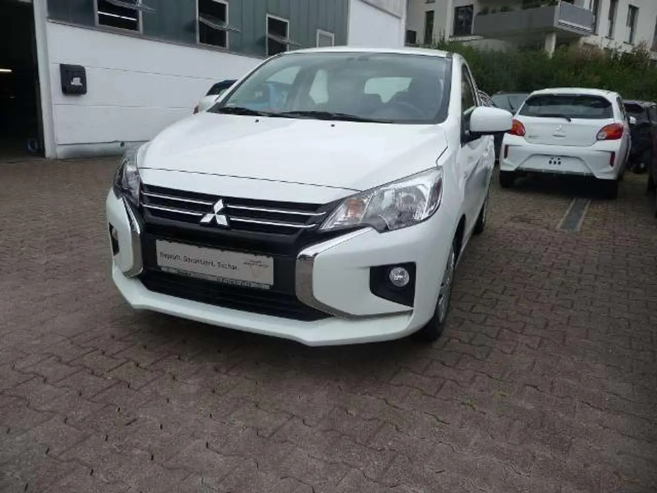 Photo 1 : Mitsubishi Space Star 2021 Petrol