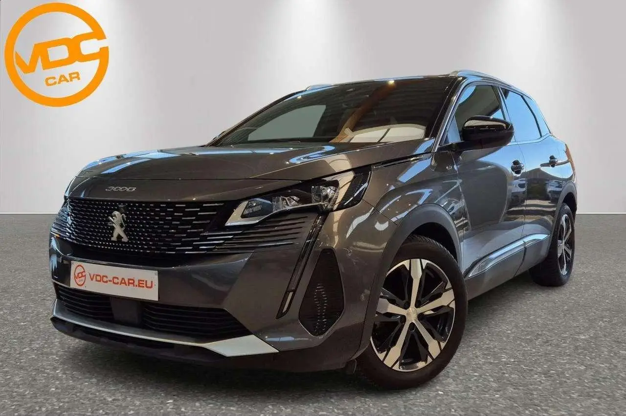 Photo 1 : Peugeot 3008 2021 Essence