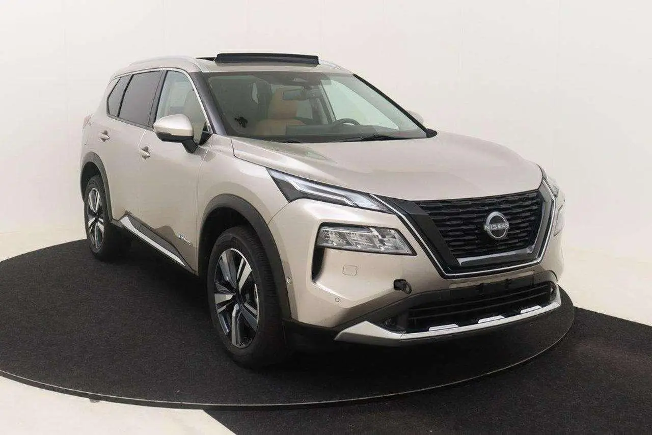 Photo 1 : Nissan X-trail 2024 Hybride