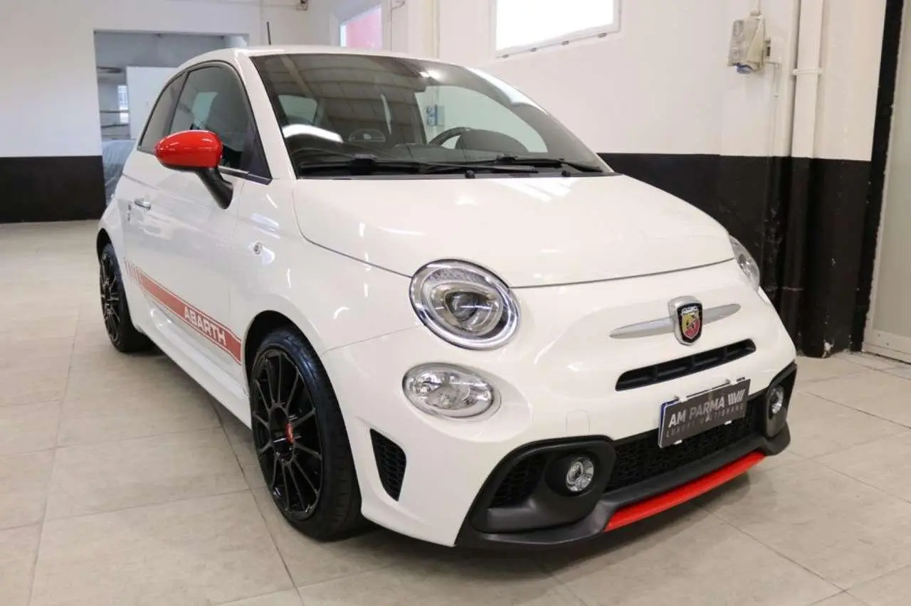 Photo 1 : Abarth 595 2019 Petrol