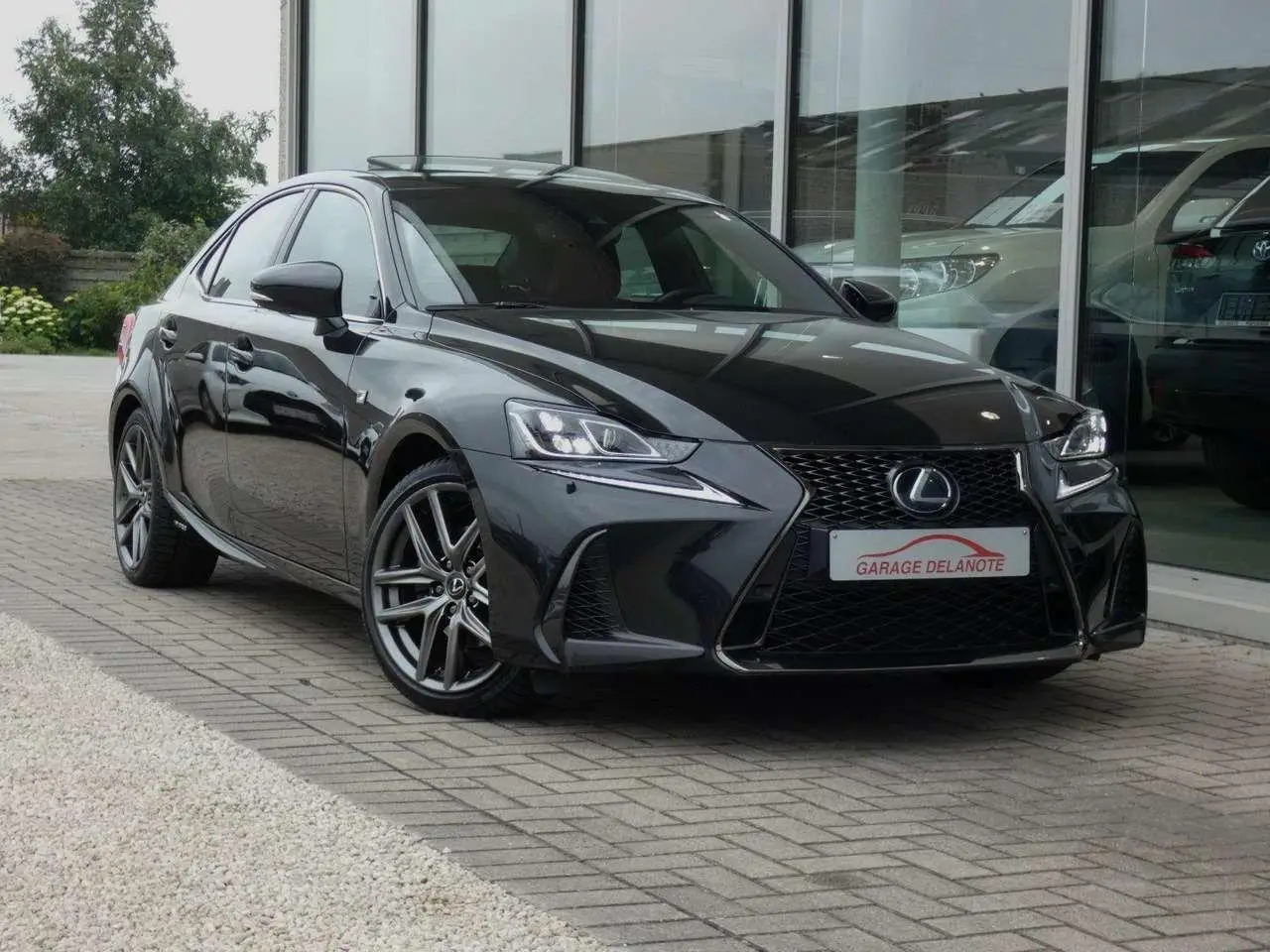 Photo 1 : Lexus Is 2019 Hybride