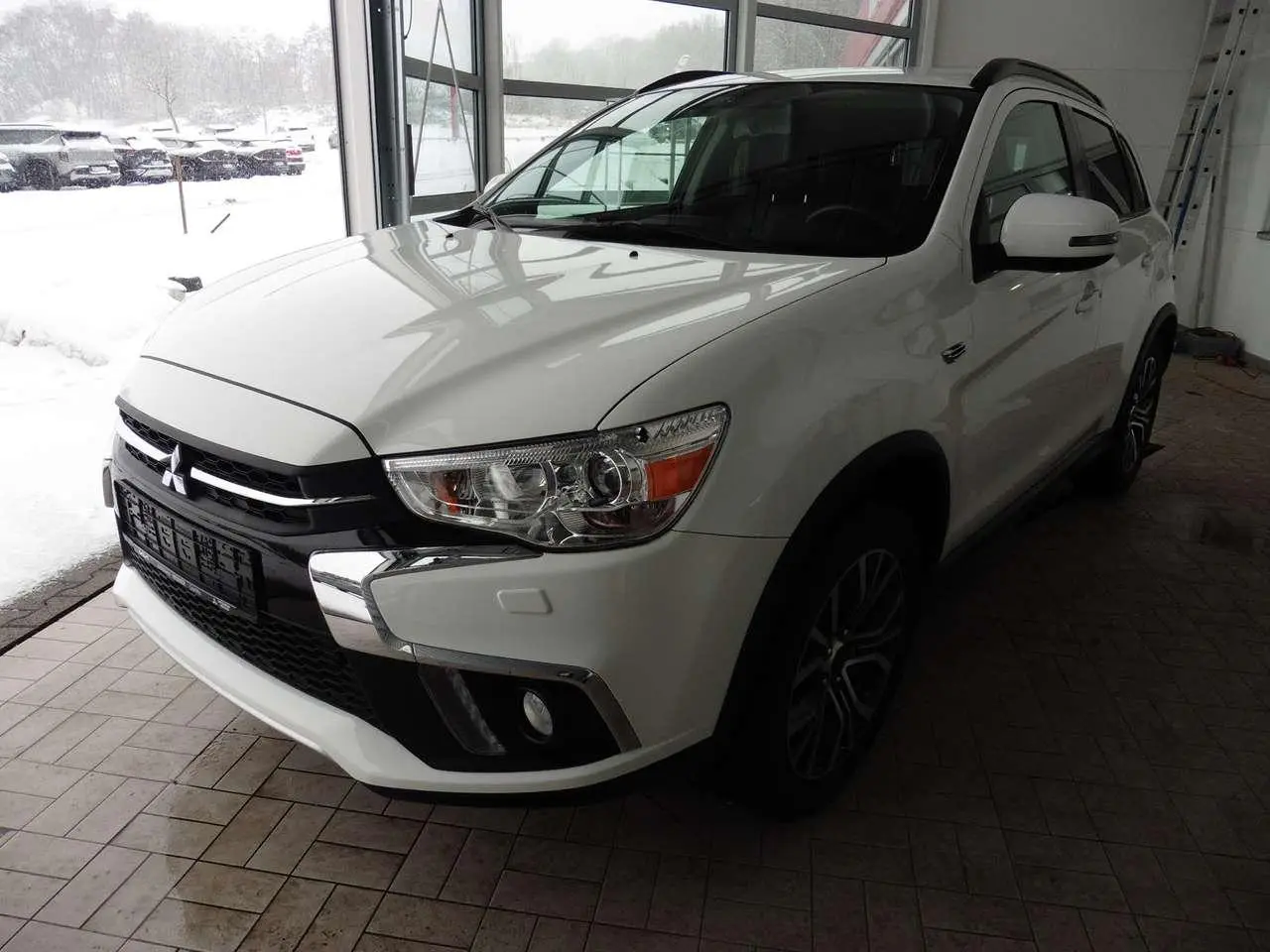 Photo 1 : Mitsubishi Asx 2018 Petrol