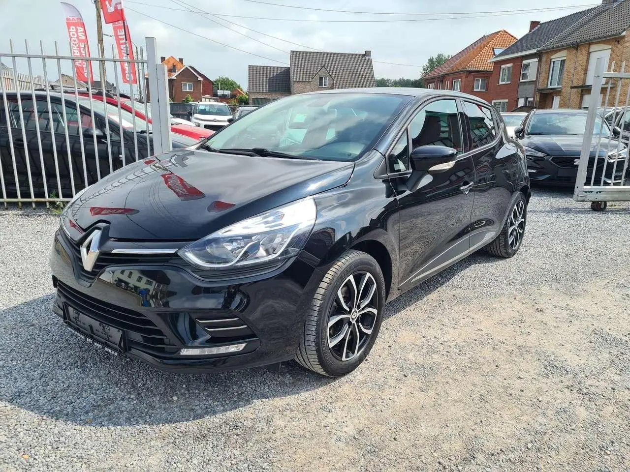 Photo 1 : Renault Clio 2020 Essence