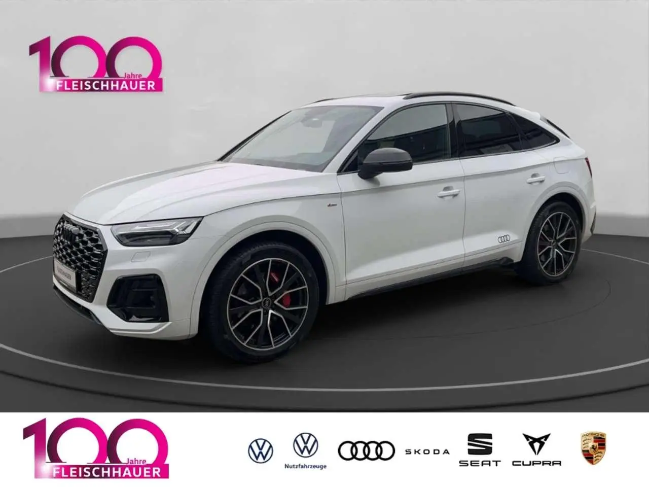 Photo 1 : Audi Q5 2021 Hybride