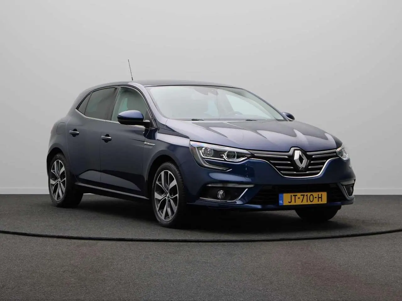 Photo 1 : Renault Megane 2016 Essence