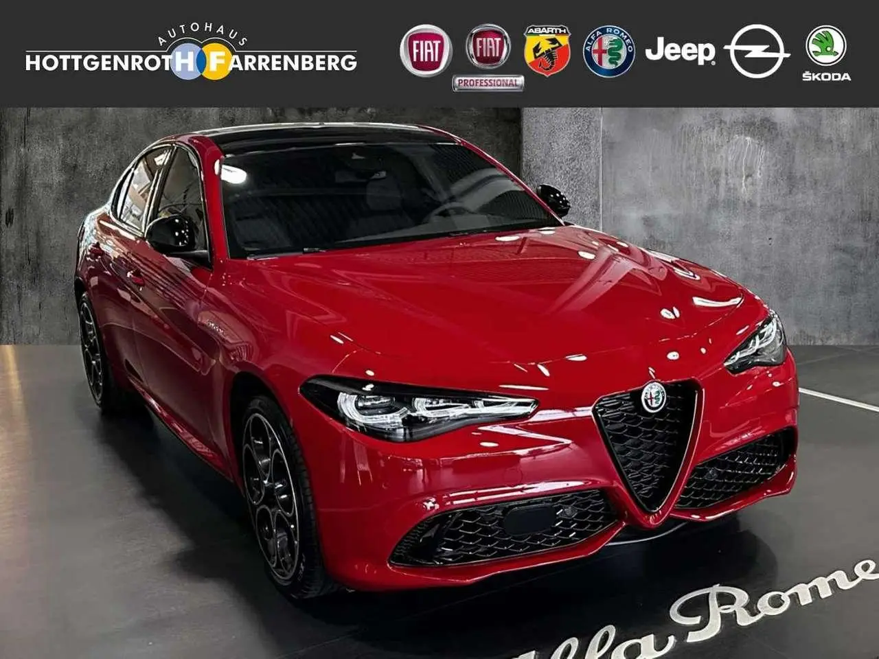 Photo 1 : Alfa Romeo Giulia 2023 Essence