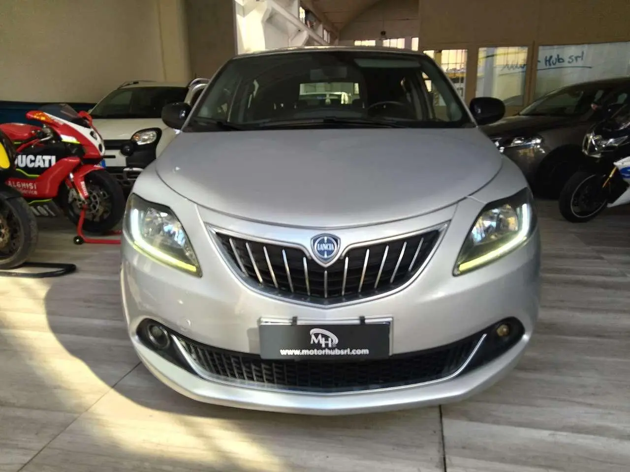 Photo 1 : Lancia Ypsilon 2021 Hybride