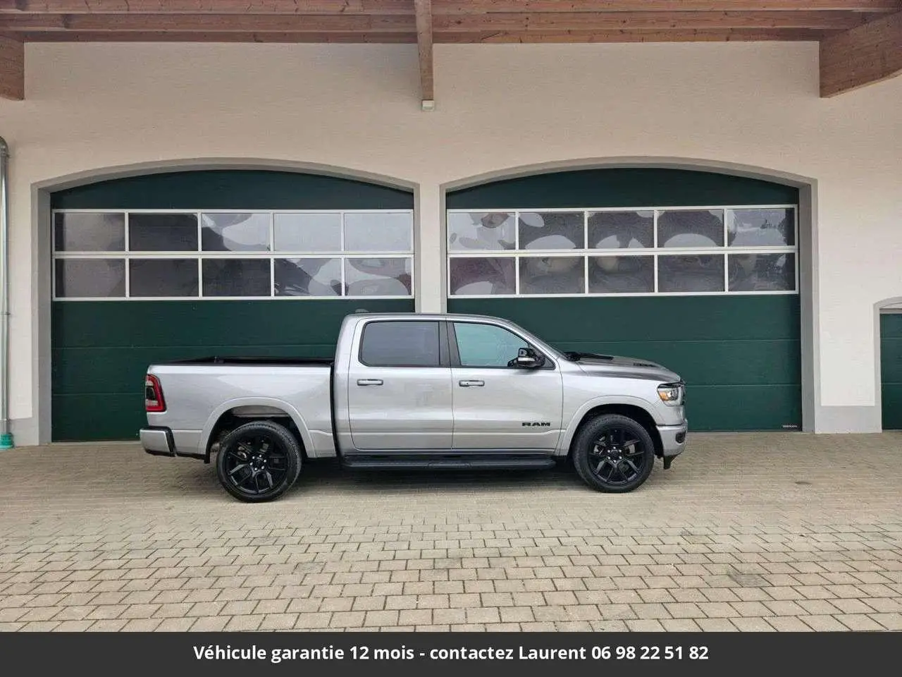 Photo 1 : Dodge Ram 2021 Petrol