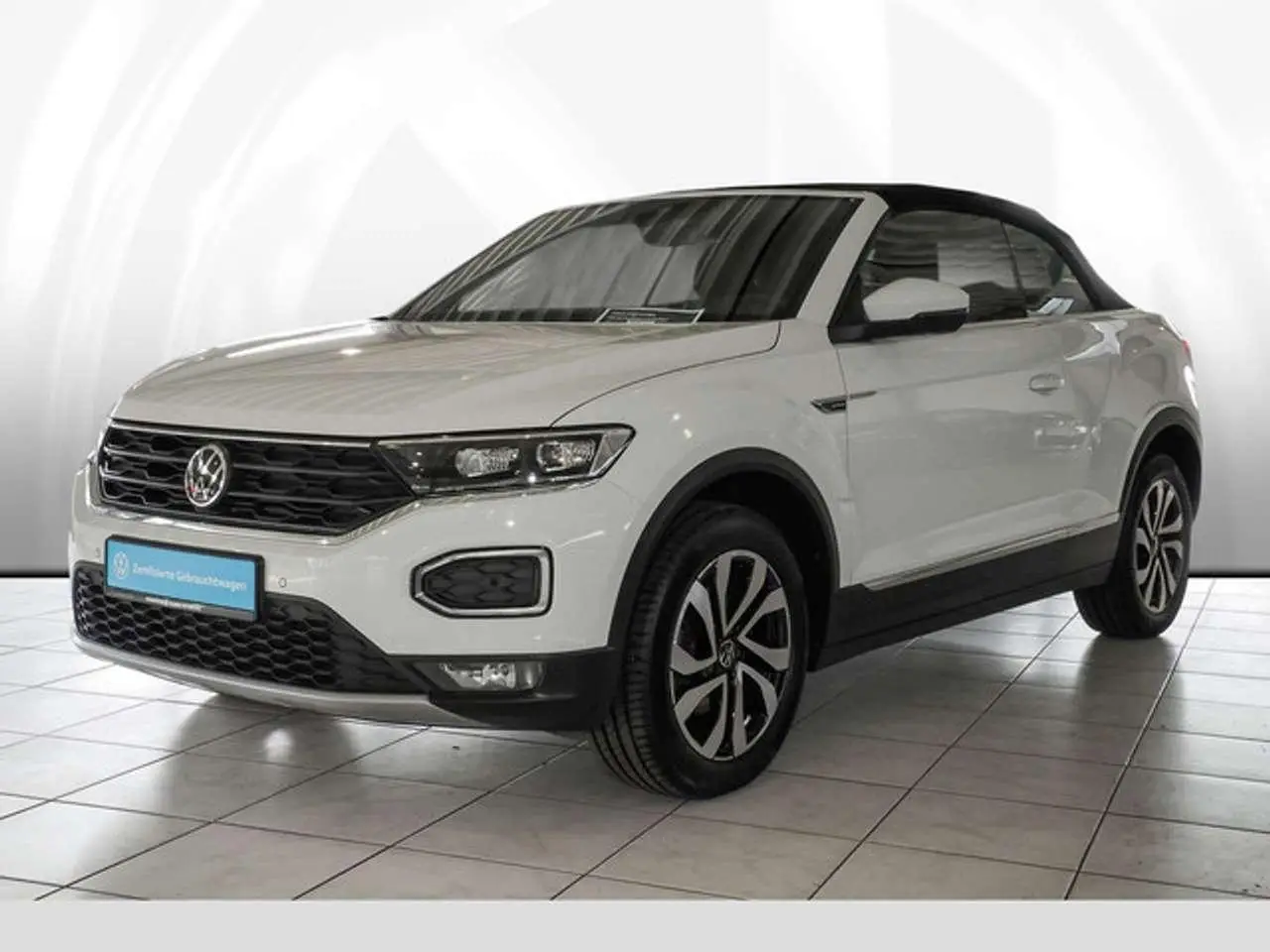 Photo 1 : Volkswagen T-roc 2021 Essence