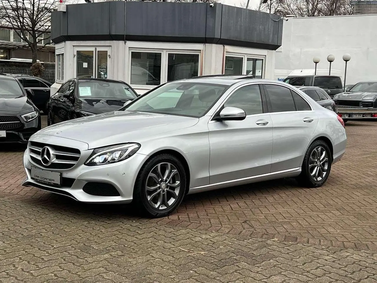 Photo 1 : Mercedes-benz Classe C 2016 Petrol