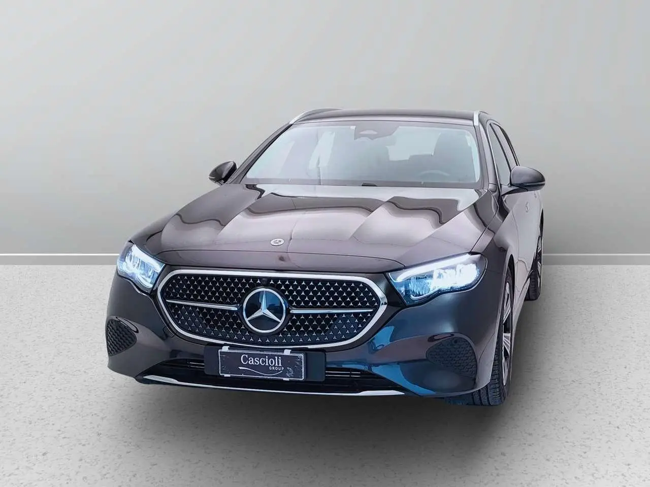 Photo 1 : Mercedes-benz Classe E 2024 Hybride