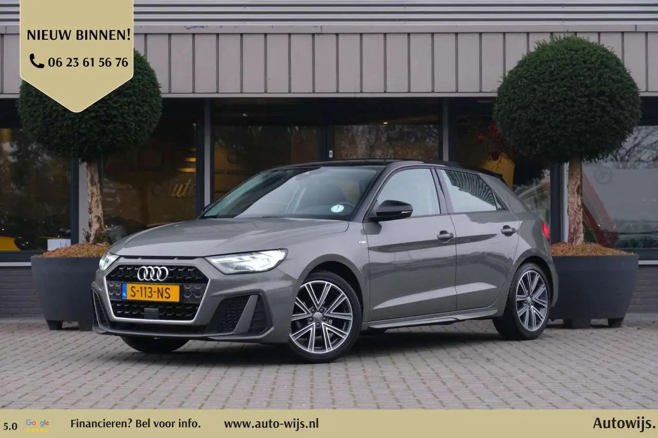 Photo 1 : Audi A1 2020 Essence