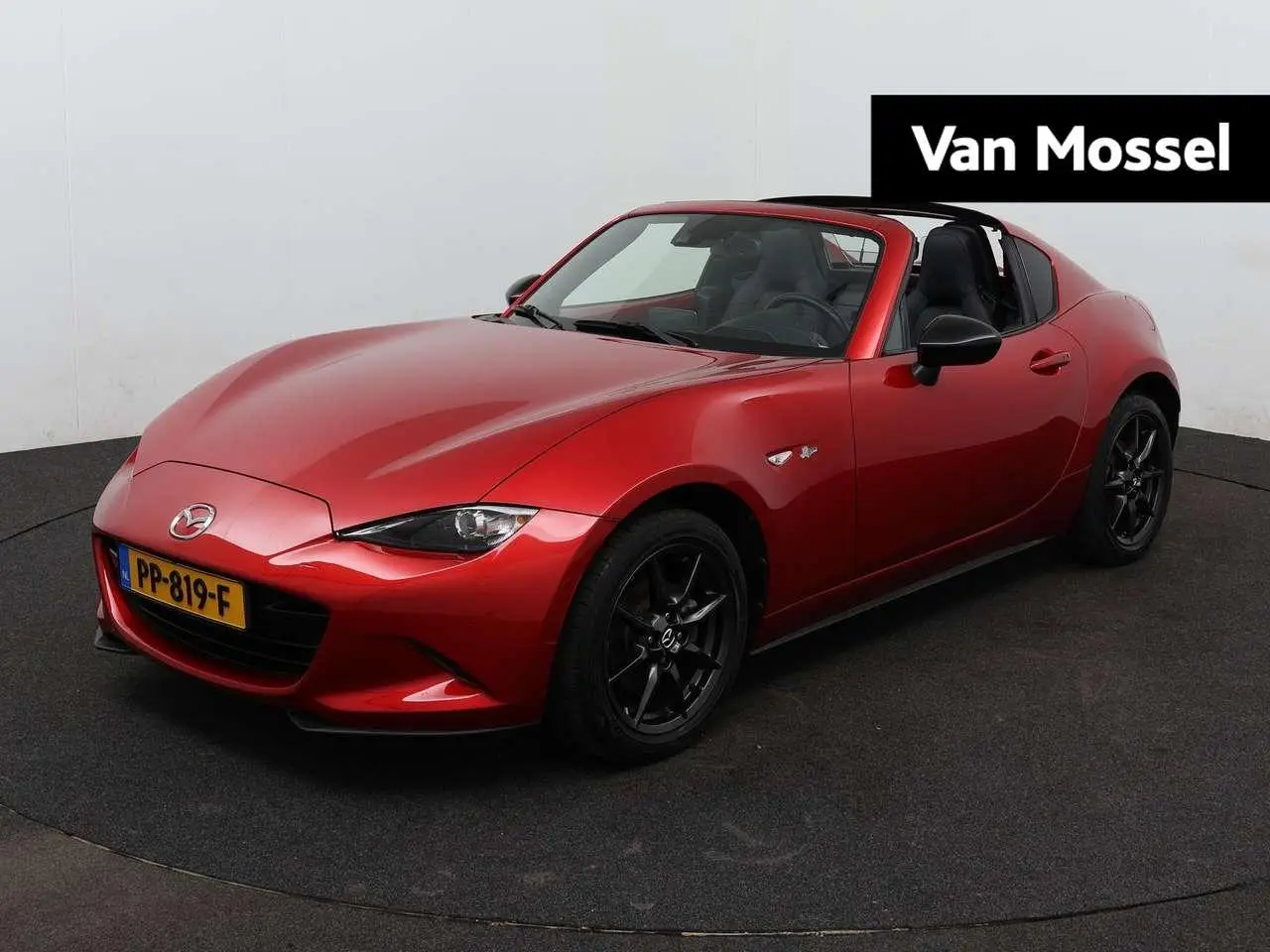 Photo 1 : Mazda Mx-5 2017 Petrol