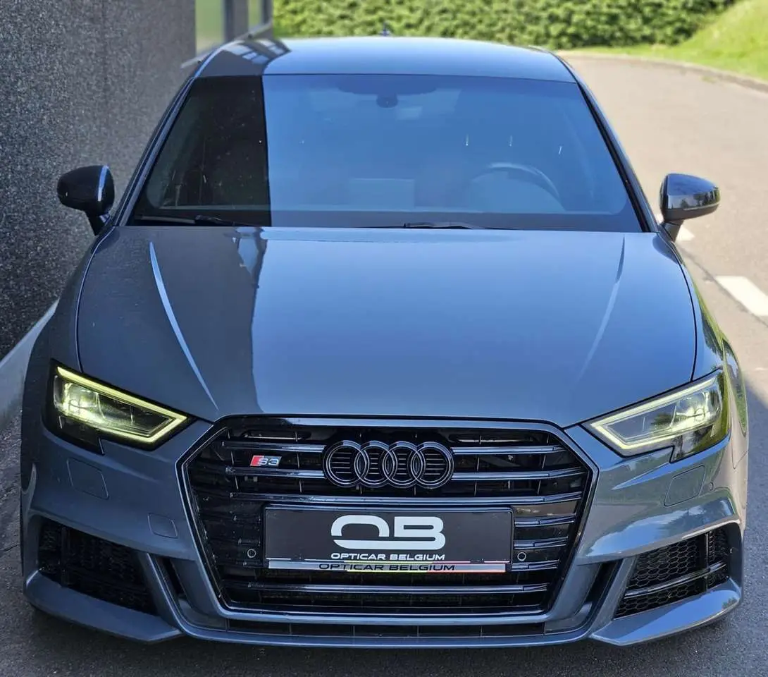 Photo 1 : Audi S3 2018 Petrol