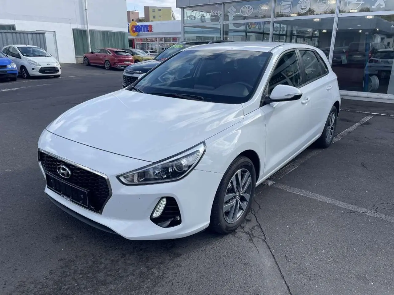 Photo 1 : Hyundai I30 2017 Non renseigné