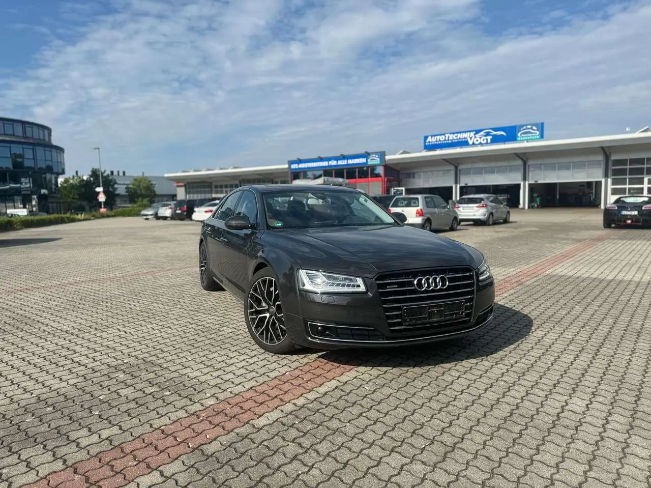 Photo 1 : Audi A8 2016 Diesel